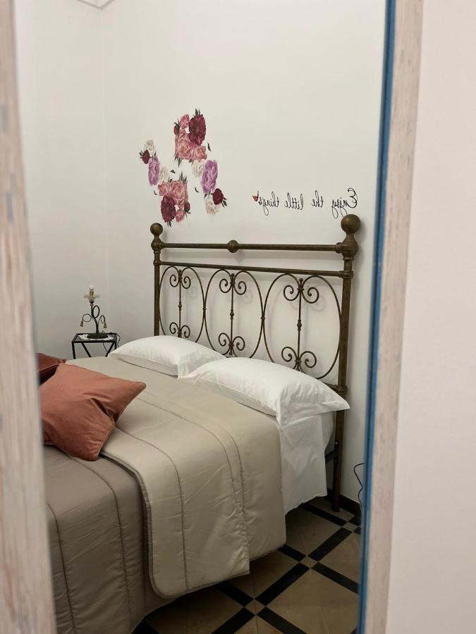 Nicanto'S Home Bari Bagian luar foto